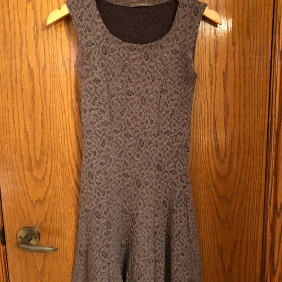 Summer dress - Picture 4 of 5